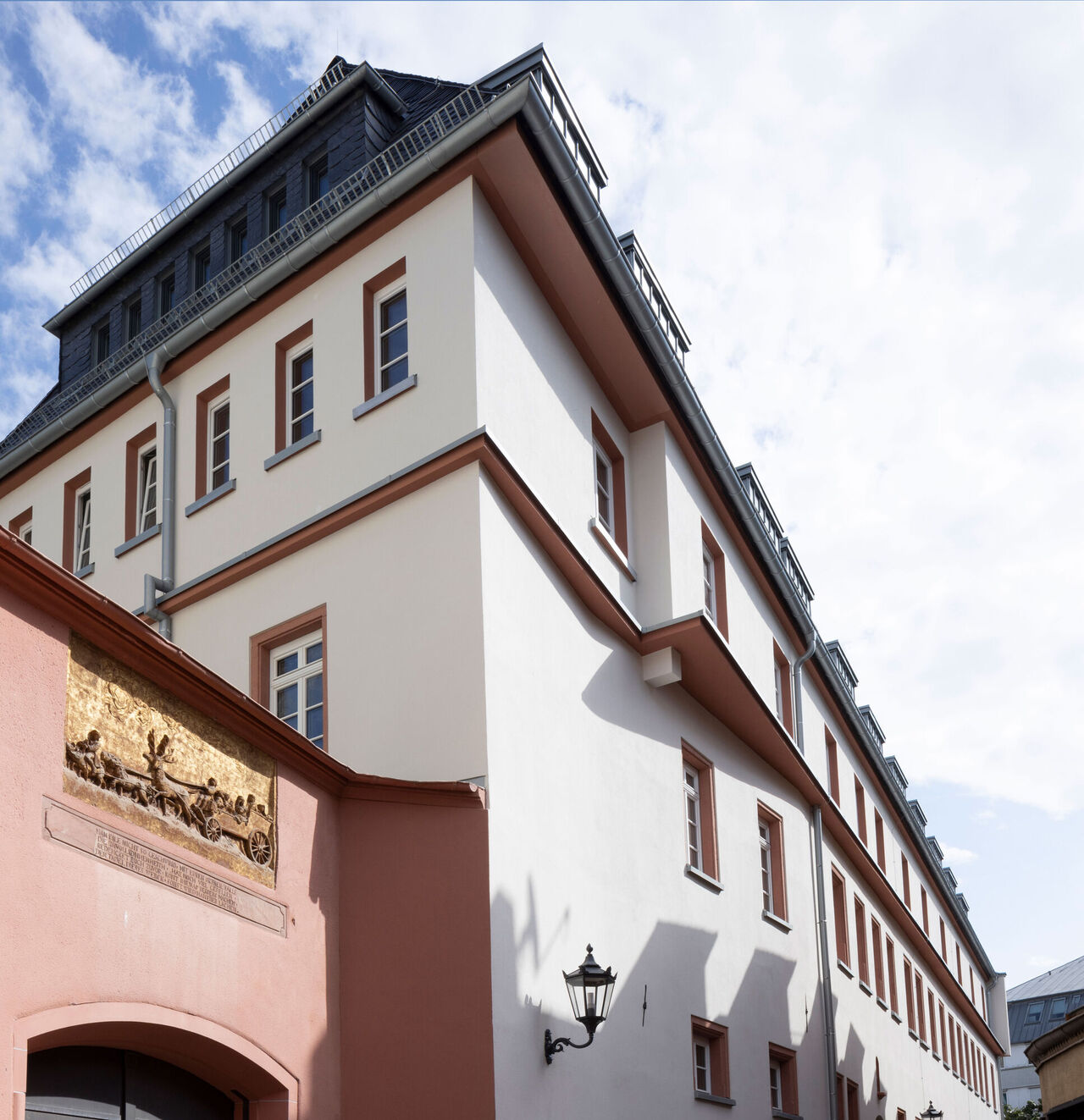 Weintor 12 Aussen Ecke