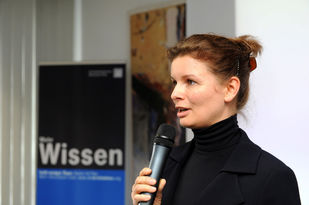 Hauptgeschäftsführerin Dr. Elena Wiezorek moderierte die Veranstaltung.