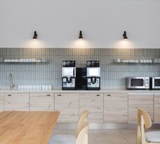 Foto: Florian Faust, tibo ^ architektur , Trier Kaffeebar Mensa