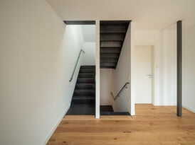 Foto: Thomas Eicken, Thomas Eicken Fotografie, Achern Geölte Stahltreppe