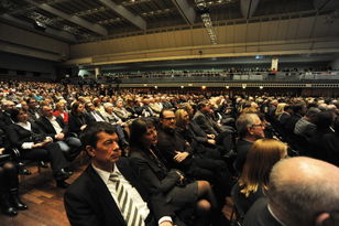 Foto: Blick in die Rheingoldhalle beim Jahresempfang 2013