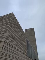 Foto: Berthold Braunger, Blaustein Ostfassade mit Turm