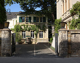 Außenansicht Weingut J. Neus in Ingelheim