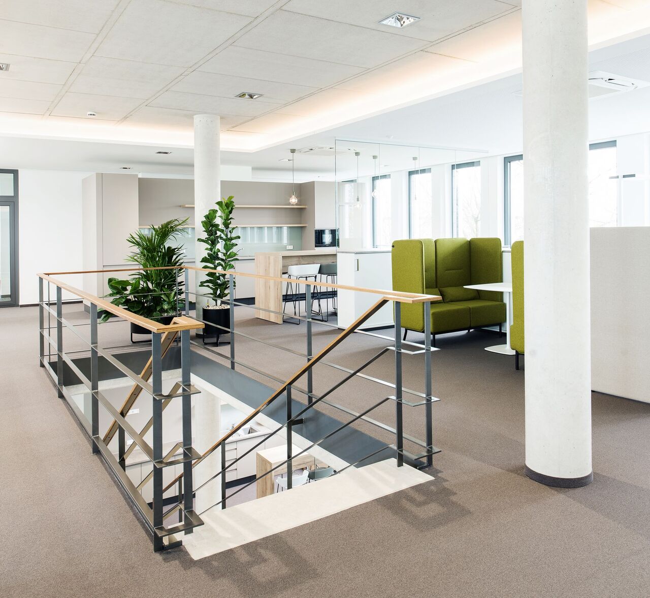 Foto: Carsten Costard, Costard Fotografie, Darmstadt - Deutschland Büro mit Treppe