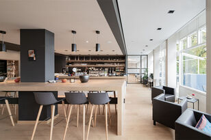 Foto: Dominic Brüning, Höhr-Grenzhausen Barbereich Seehotel nachher