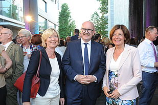 Finanzministerin Doris Ahnen, Kammerpräsident Gerold Reker und Ministerpräsidentin Malu Dreyer.