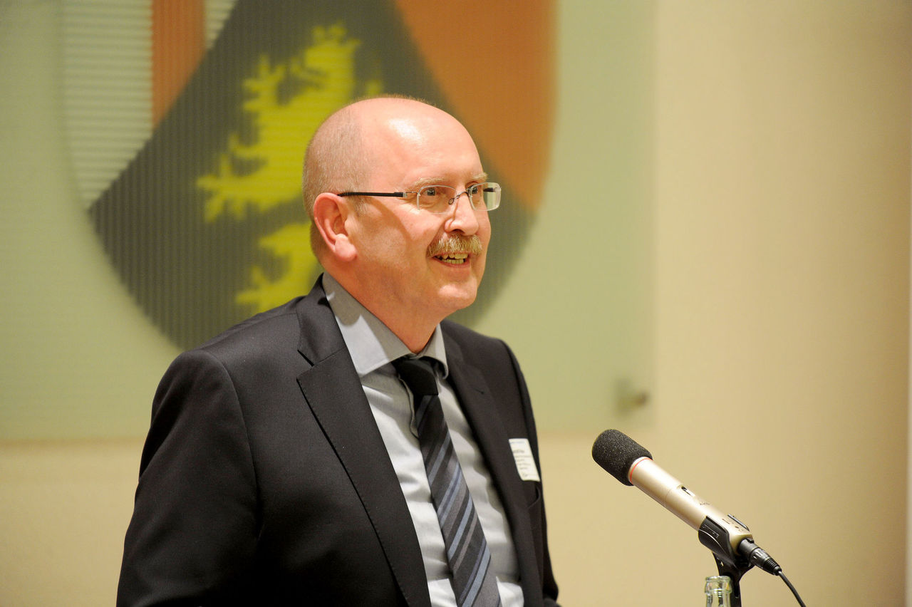 Foto: Gerold Reker, Präsident der Architektenkammer Rheinland-Pfalz beendete die Veranstaltung.