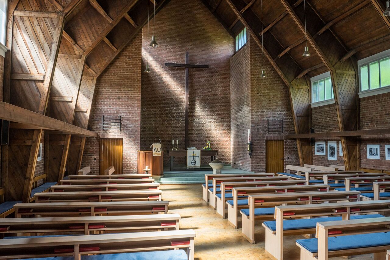 Foto: Ulrich Hoffmann-Schäfer, Mainz - Deutschland Lutherkirche Innen