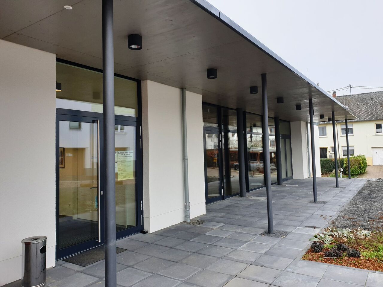 Foto: Hubertus Jäckel, Oberwesel - Deutschland Vordachsituation