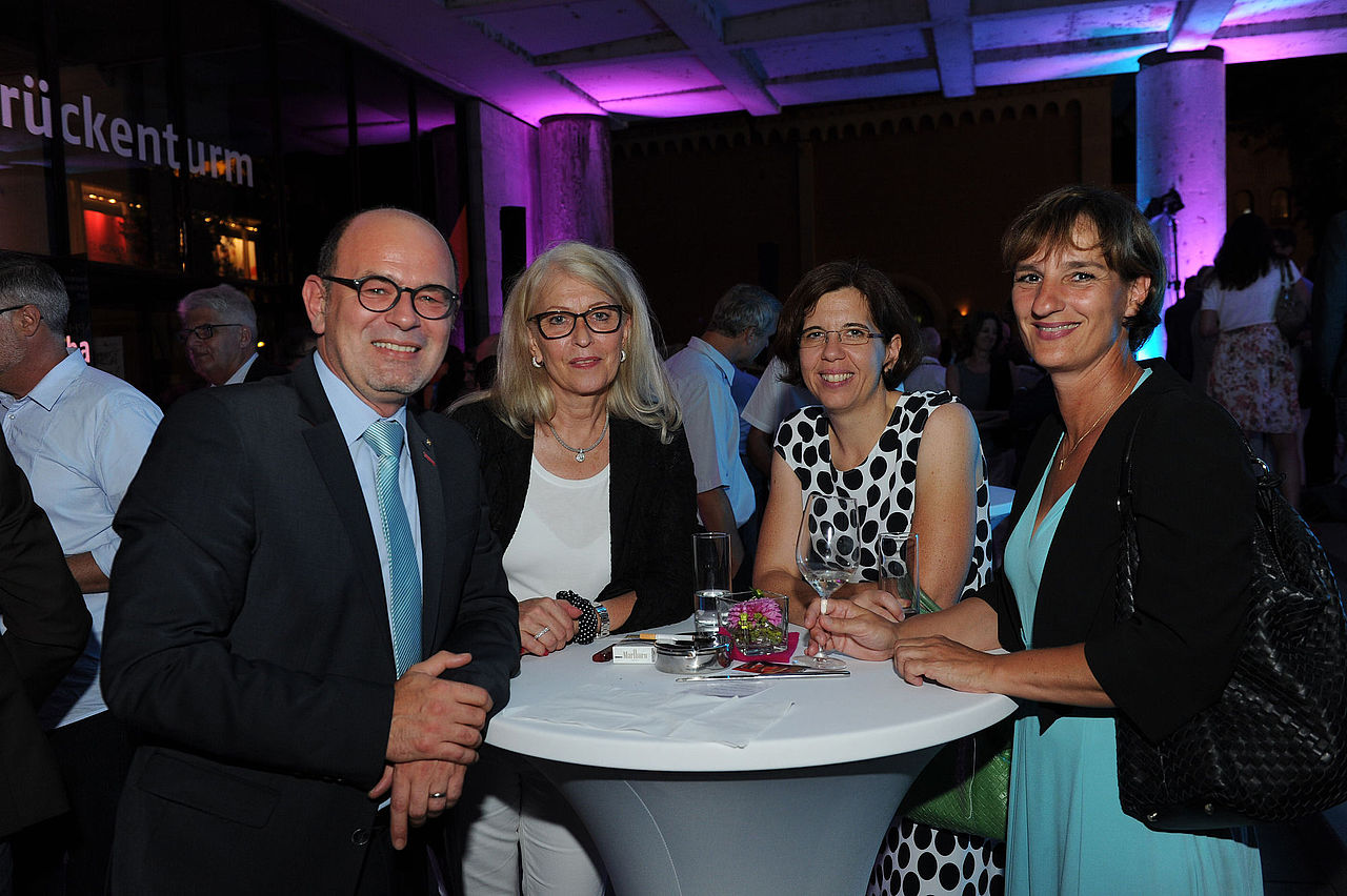 Hans-Jörg Friese, Präsident HWK Rheinhessen, Marina Schlusnus, Vizepräsidentin HWK, Anja Obermann, Hauptgeschäftsführerin HWK und Marianne Grosse, Baudezernentin der Stadt Mainz.