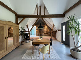 Foto: Marc Betz, marcbetzarchitekten, Landau Wohnraum mit Schlafkoje
