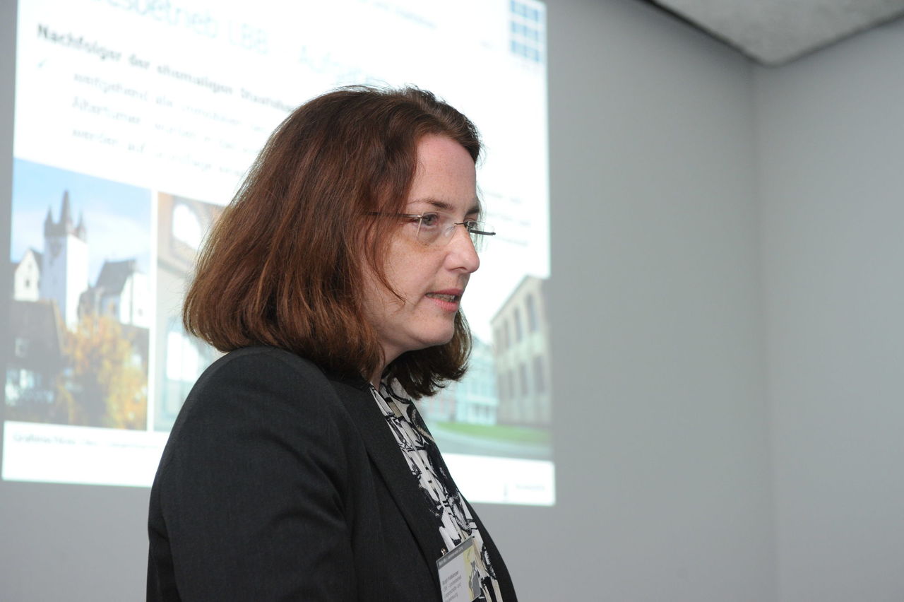 Birgit Pottkämper vom LBB - Landesbetrieb Liegenschafts- und Baubetreuung informierte über das technische Referendariat in den Fachgebieten Architektur und Städtebau.
