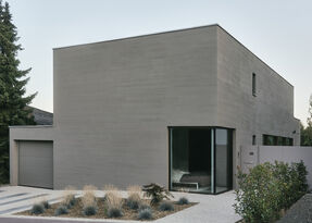 Foto: Peter Bajer, Architekturfotograf Peter Bajer, Mainz Strassenansicht