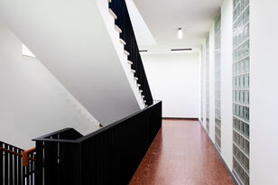Foto: Linda Blatzek, Blatzek, Trier Treppenhaus