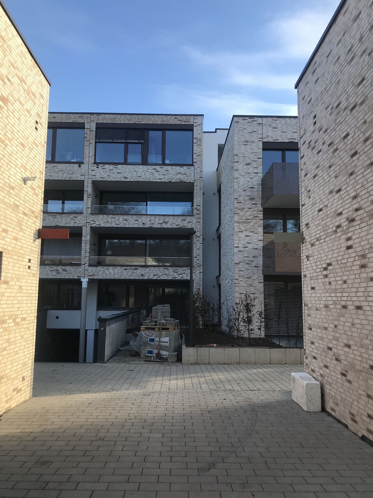 Foto: Frank Wolf, Frankenthal - Deutschland Teilansicht West Haus 5+6