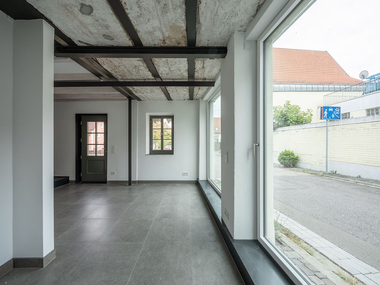 Erhalt Betondeccke mit Stahlträgern