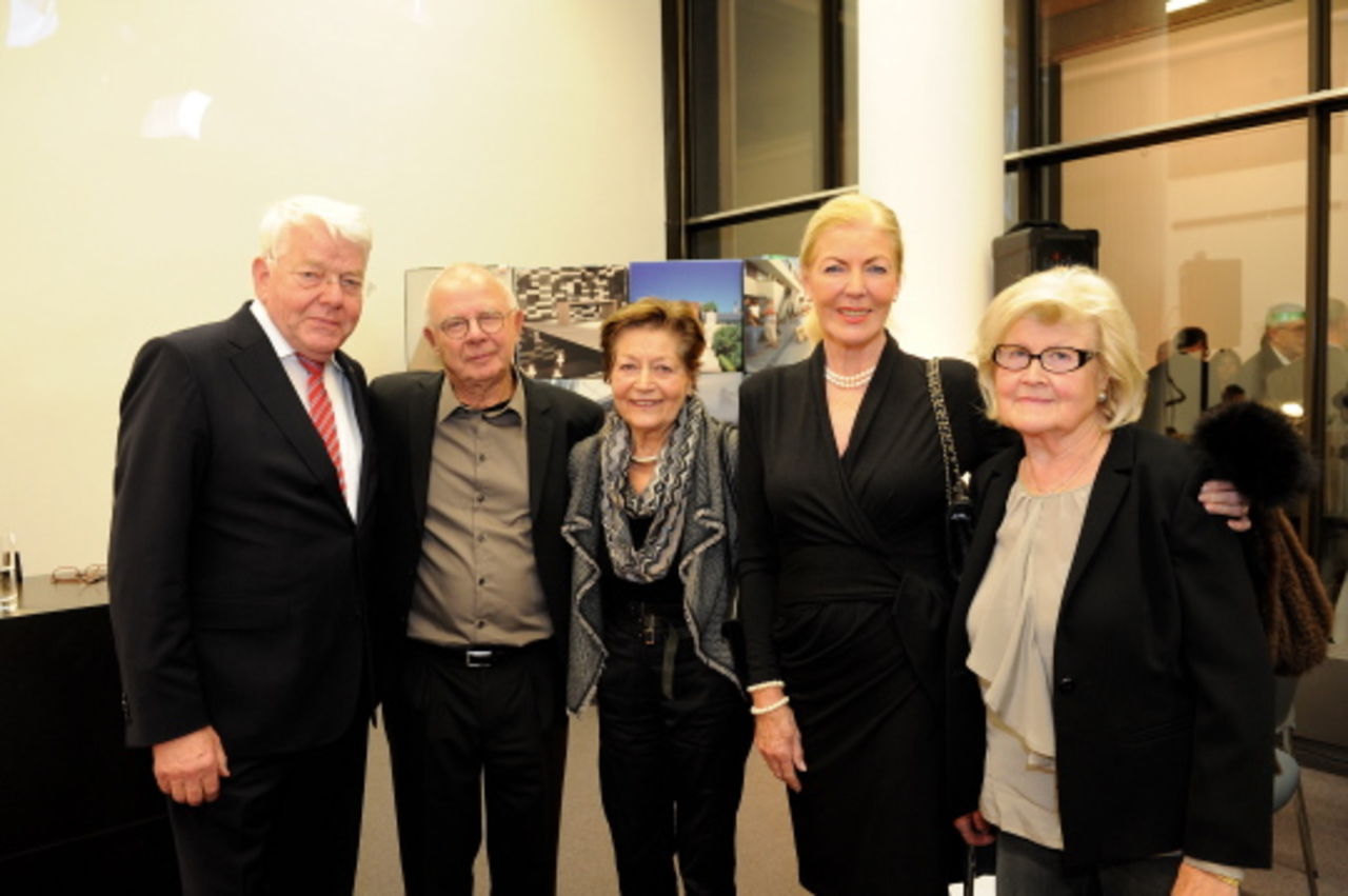Freunde und Wegbegleiter gratulierten Ehrenpräsident Günther Franz zu seinem 80. Geburtstag.