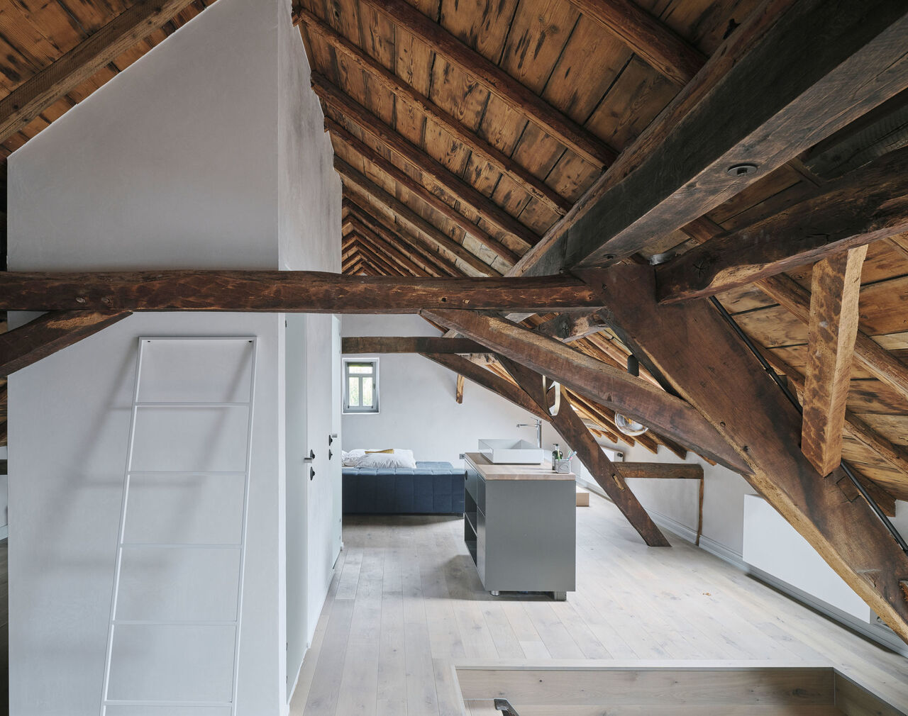 Foto: David Schreyer, Schreyer, David – Architekturbild & Freie Arbeiten, A-Wörgl - Österreich Dachgeschoss Schlafhaus - Hof Wendenius