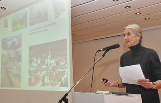 Rednerin Professorin Marie-Luise Niewodniczanska in Bitburg