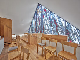 Foto: Lukas Huneke, LUKAS HUNEKE PHOTOGRAPHY, Trier Empore mit Orgel