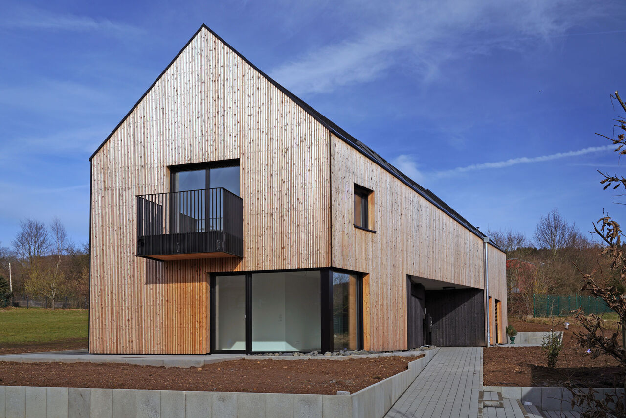 Foto: Manuel Loth, Niederelbert - Deutschland Wohnhaus mit 4 WE