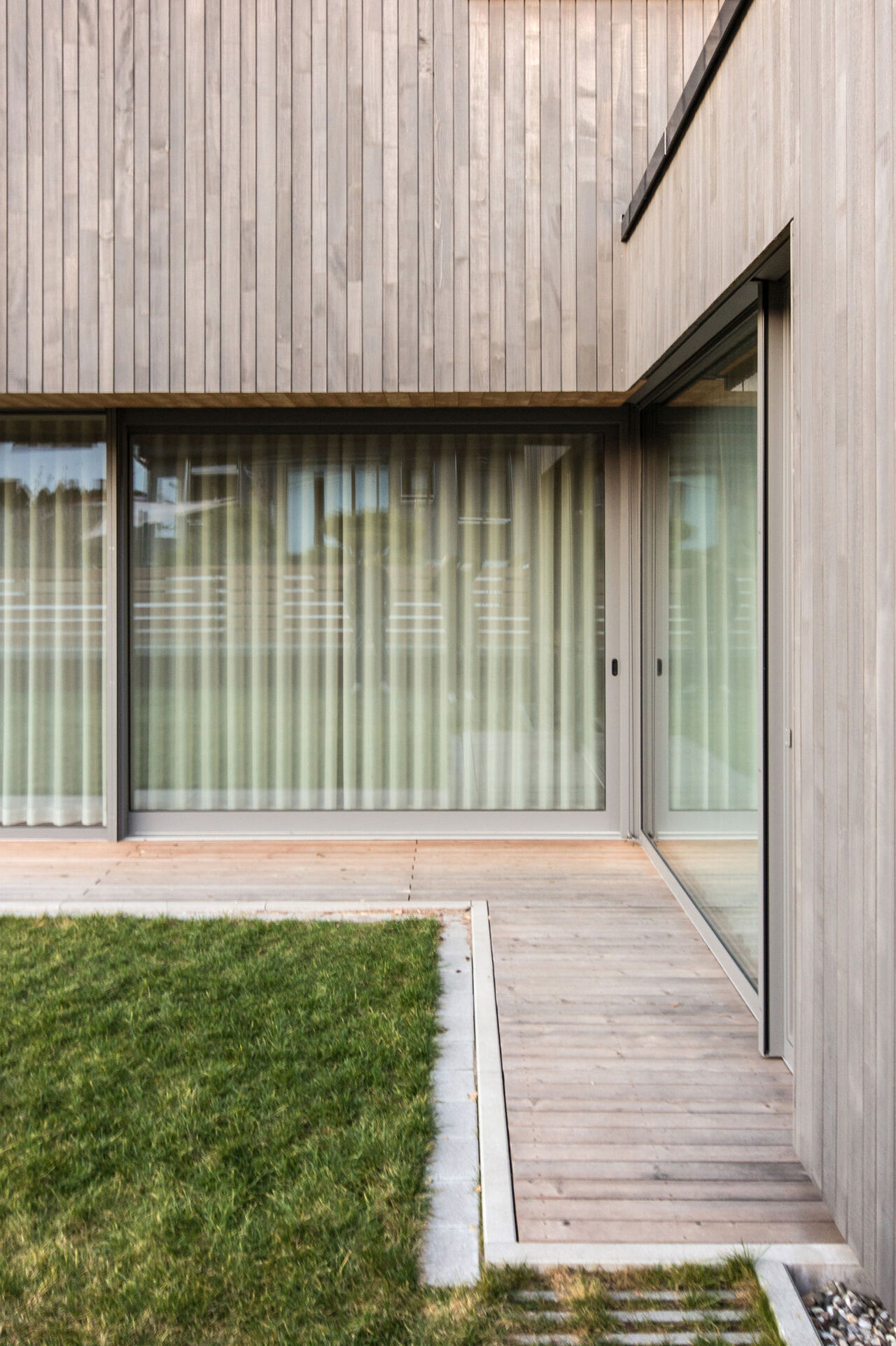 Foto: Cornelius Ziegler, burkhard | architekten, Landau - Deutschland Fensterfront_2