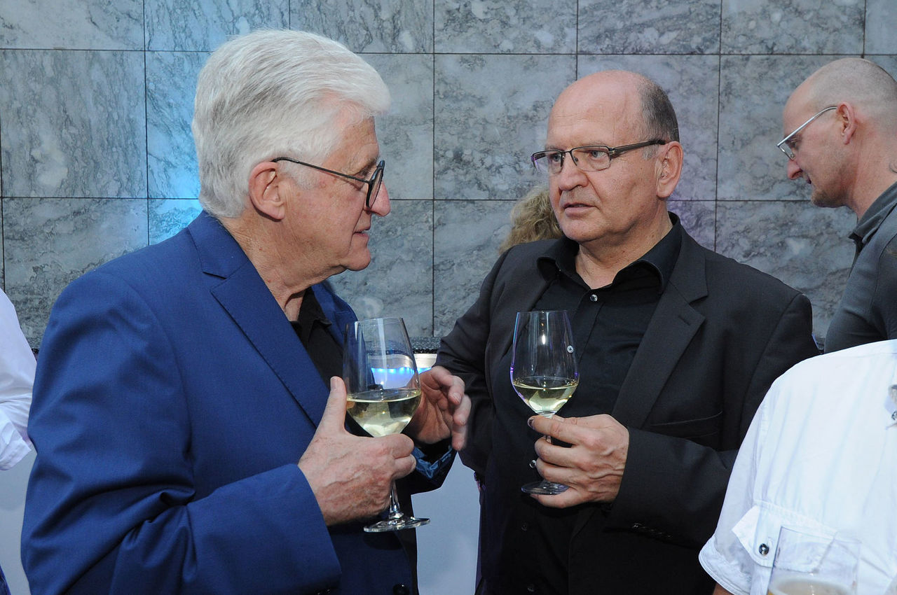 Vizepräsident der Architektenkammer Rheinland Pfalz Ernst Wolfgang Eichler (rechts) im Gespräch mit Prof. Horst Ermel, Kaiserslautern.