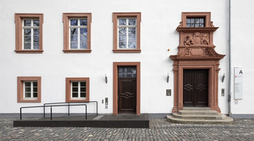Foto: Martina Pipprich, Mainz Zitadelle Bau A Eingang