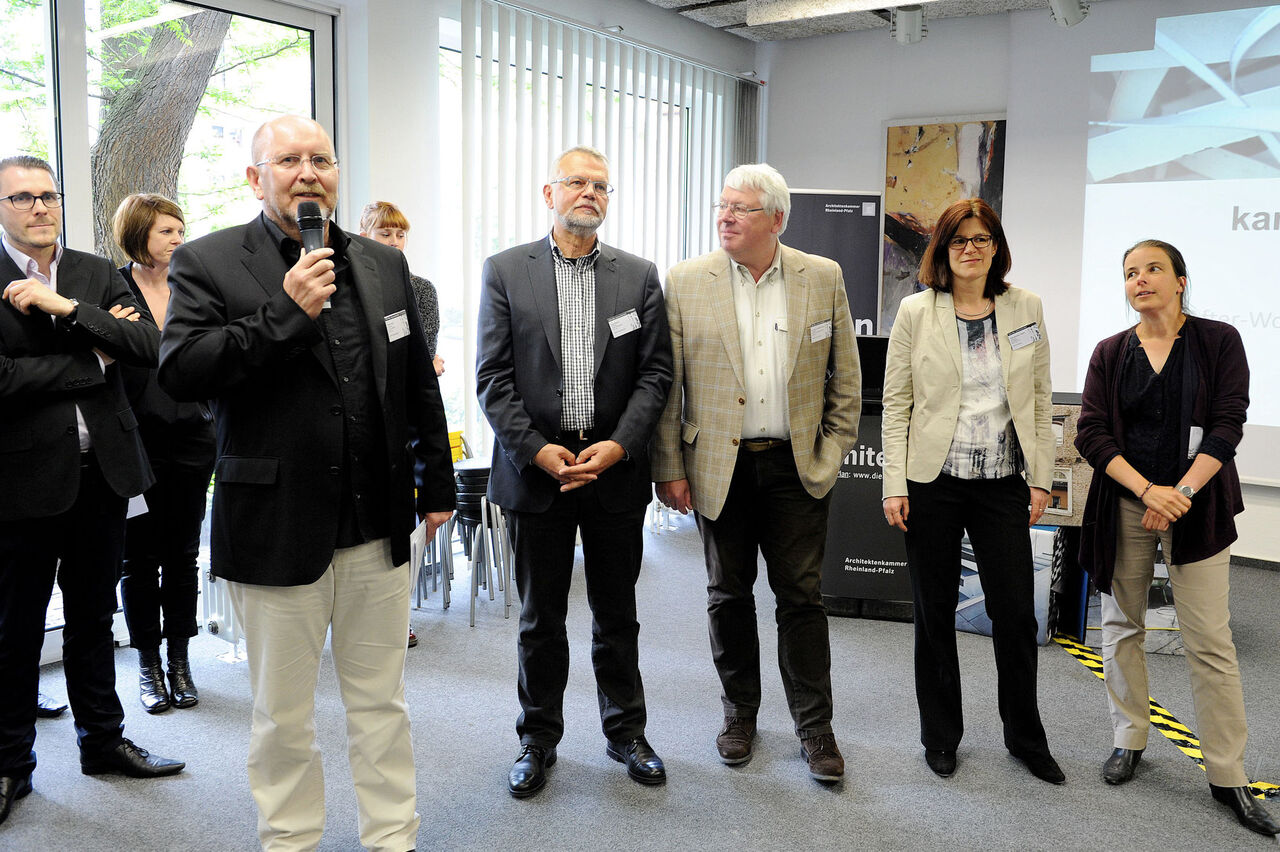 Präsident Gerold Reker begrüßt die angehenden Architekten