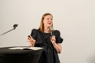 Katharina Binz