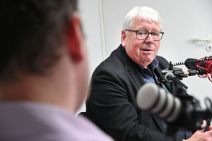 Kammervorstand Hermann-Josef Ehrenberg war lange Jahre als freischaffender Landschaftsarchitekt in Kaiserslautern tätig. Sein besonderes Interesse zielt auf den öffentlichen Raum zu Zeiten des Klimawandels