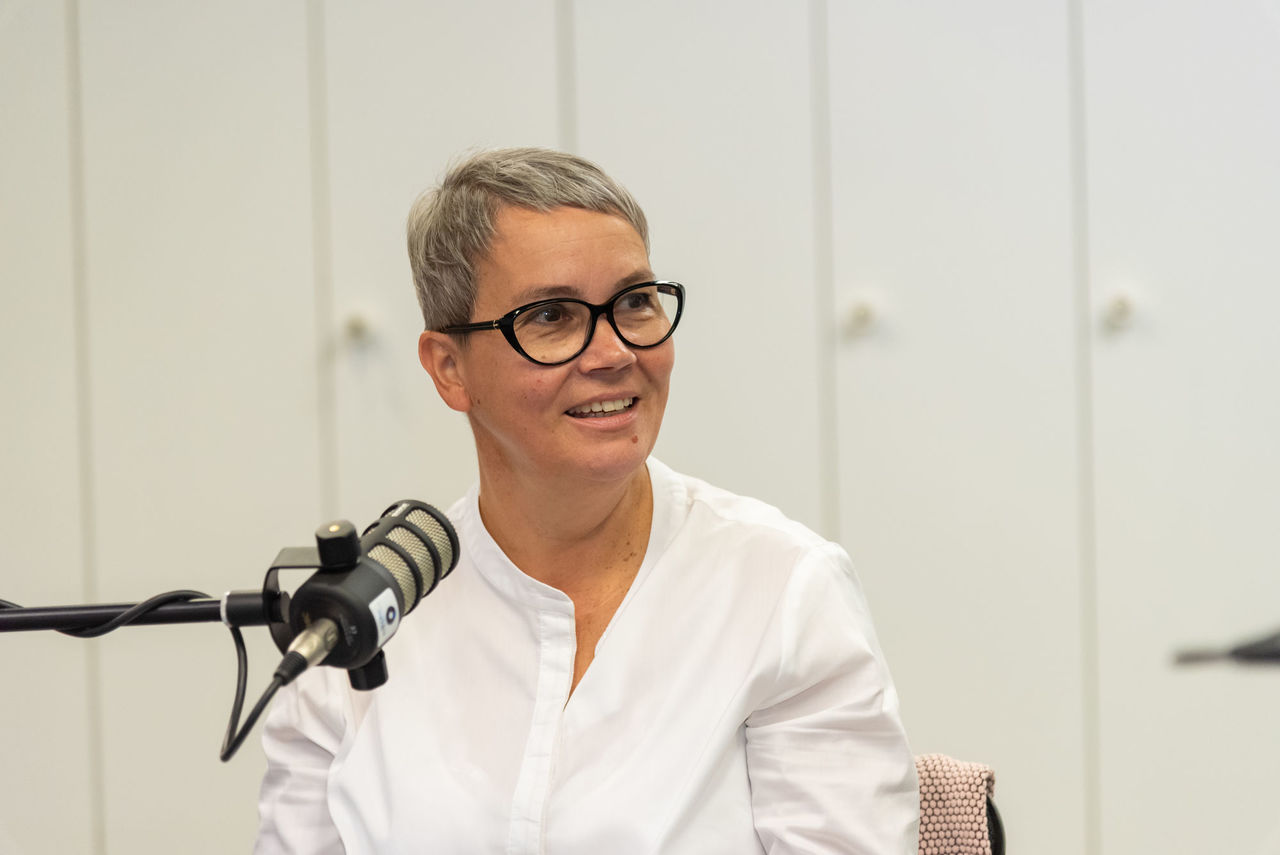 Annette Müller, Pressesprecherin der Architektenkammer Rheinland-Pfalz und Moderatorin der Podcastreihe "Kreislaufwirtschaft"
