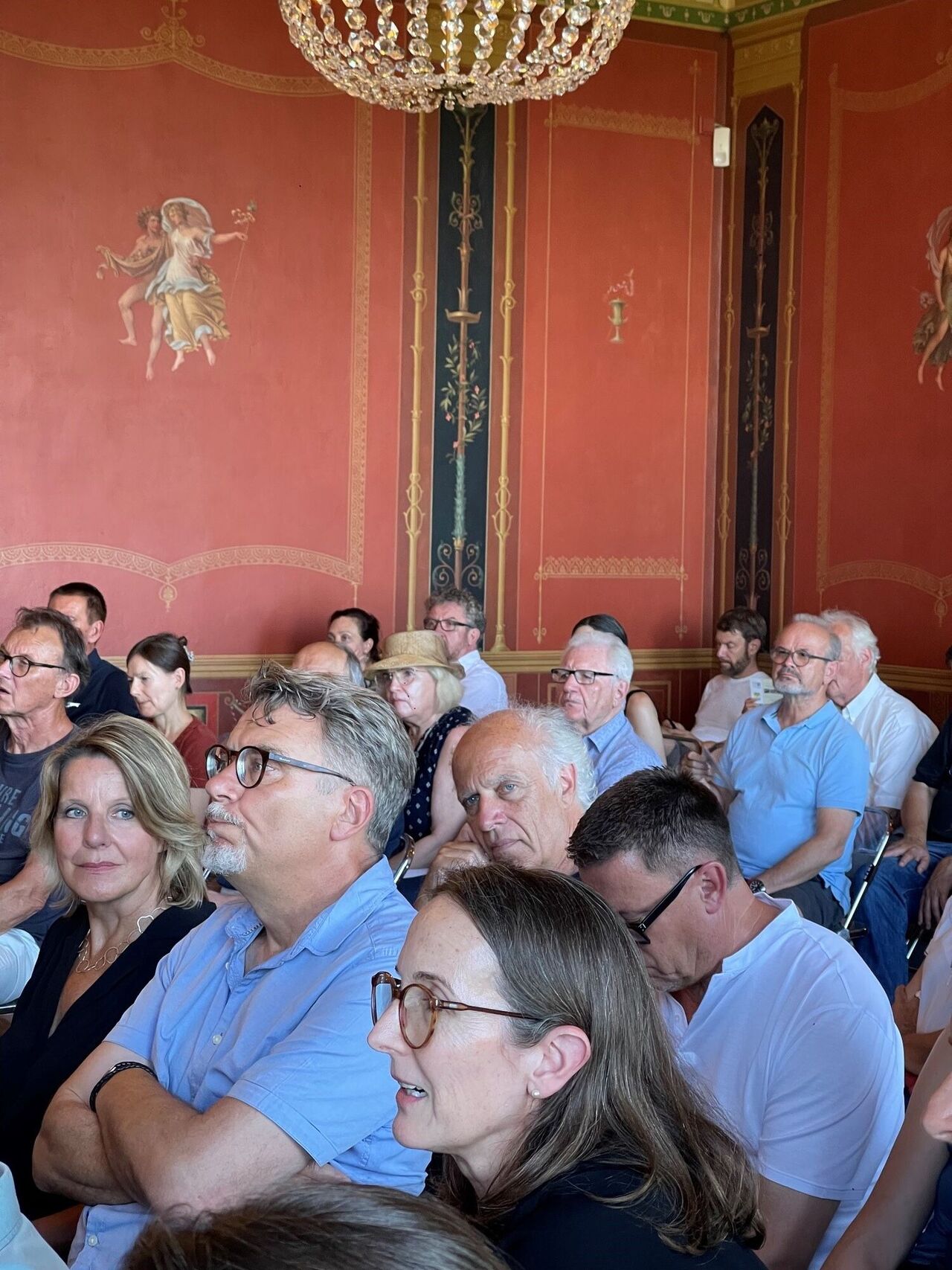 Rund 70 Gäste verfolgten den Vortrag und die anschließende Diskussion.