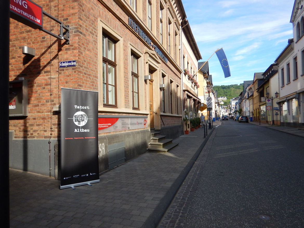 Blick Straße vor dem Kulturhaus Oberwesel