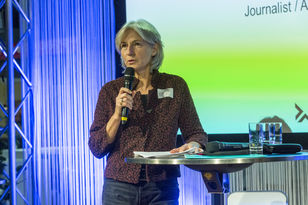 Elke Ukas, Freie Landschaftsarchitektin, Karlsruhe und stellvertretende Juryvorsitzende des Architekturpreis Wein