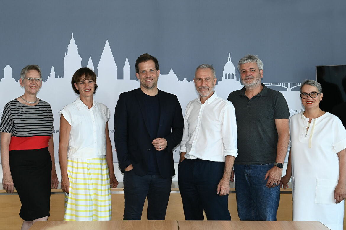 Ina Seddig, Marianne Grosse, Nino Haase, Joachim Rind, Thomas Dang, Annette Müller