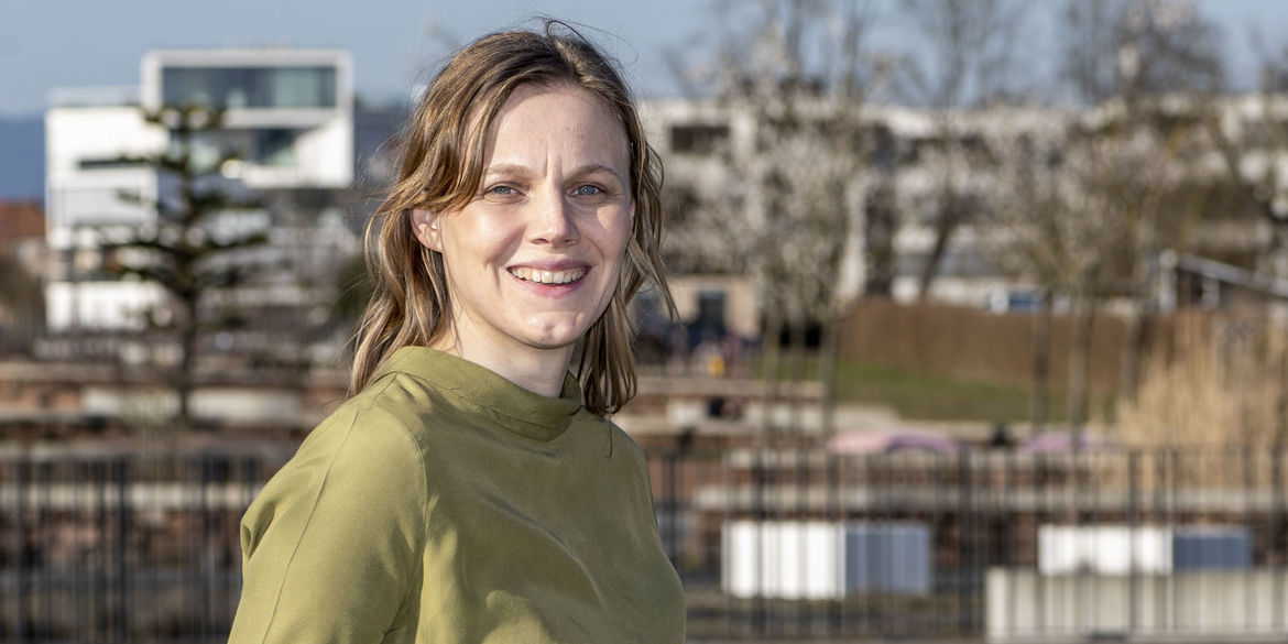 Landschaftsarchitektin Birgit Ehrhardt im ehemaligen Gartenschaupark in Landau