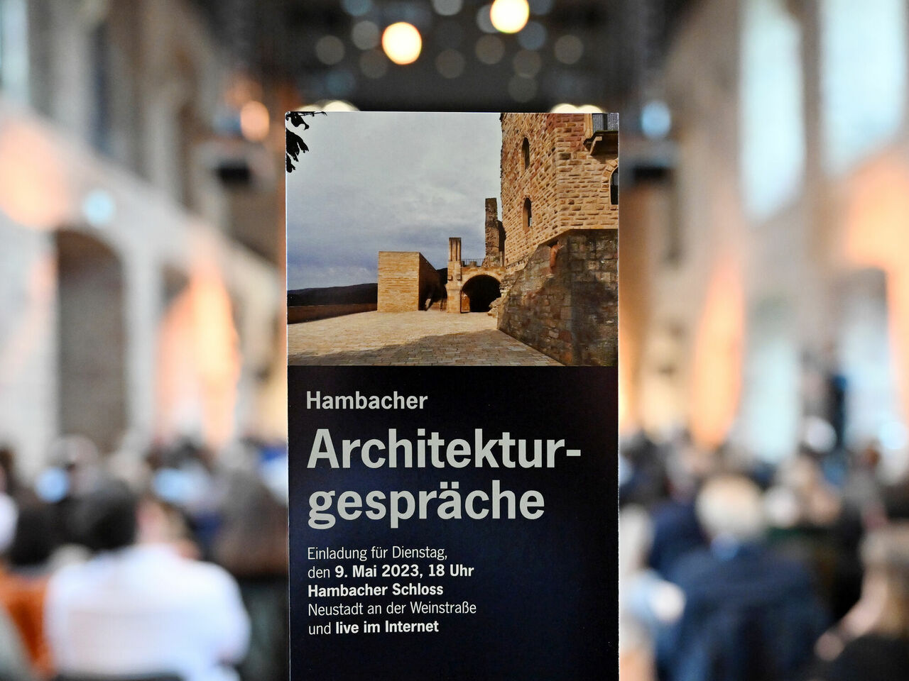 Das zehnte Hambacher Architektur- gespräch am 9. Mai 2023 rückte Monumente des Industrie- und Gewerbebaus in den Mittelpunkt.