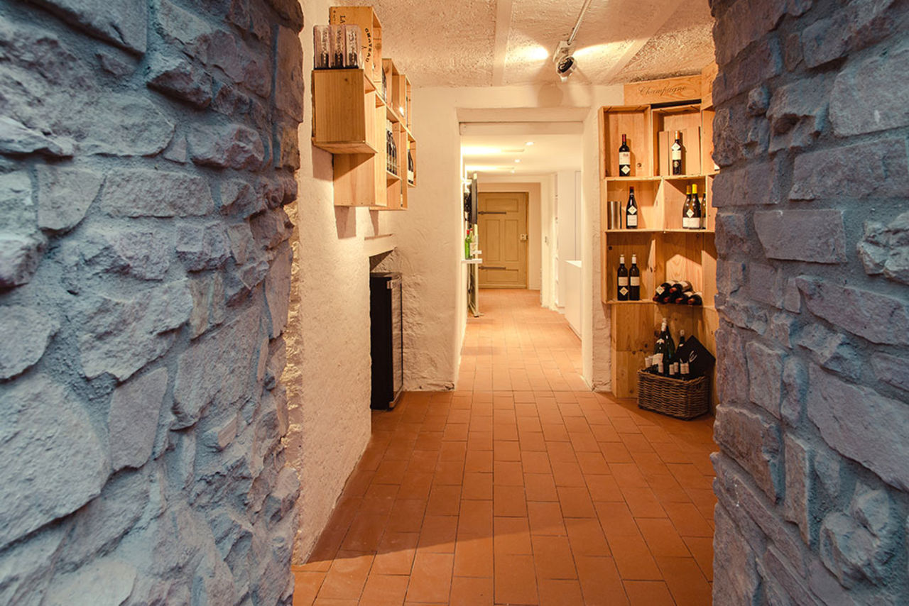 Weinwelt in historischer Stadtvilla (2016)