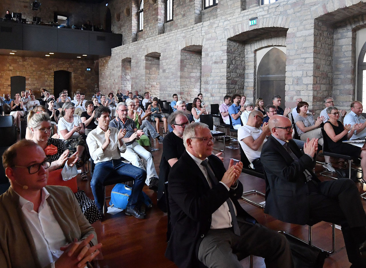 Blick in den Schlosssaal