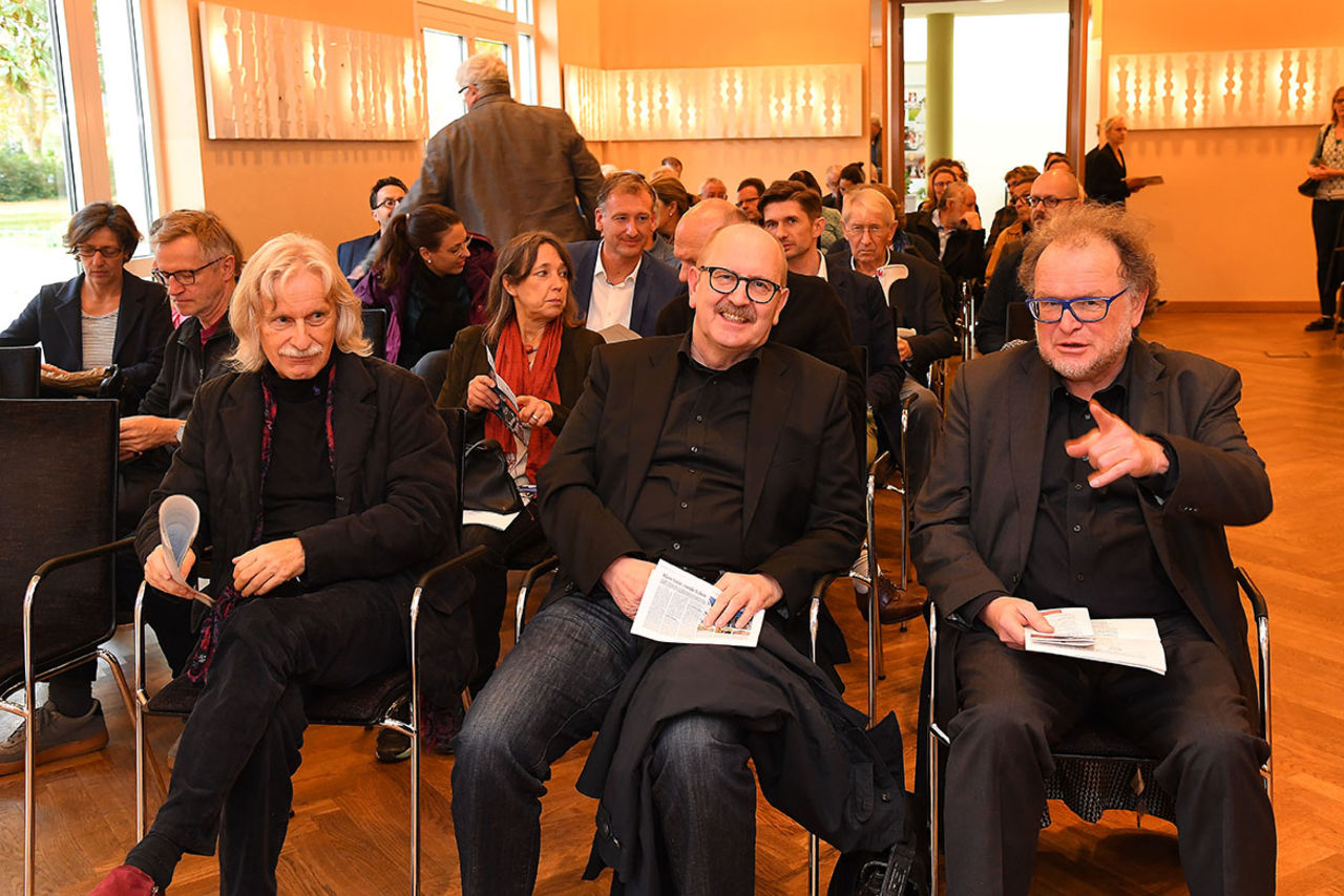 Dr. Wolfgang Bachmann (Moderation), Kammerpräsident Gerold Reker und Thomas Metz, Generaldirektor Kulturelles Erbe Rheinland-Pfalz