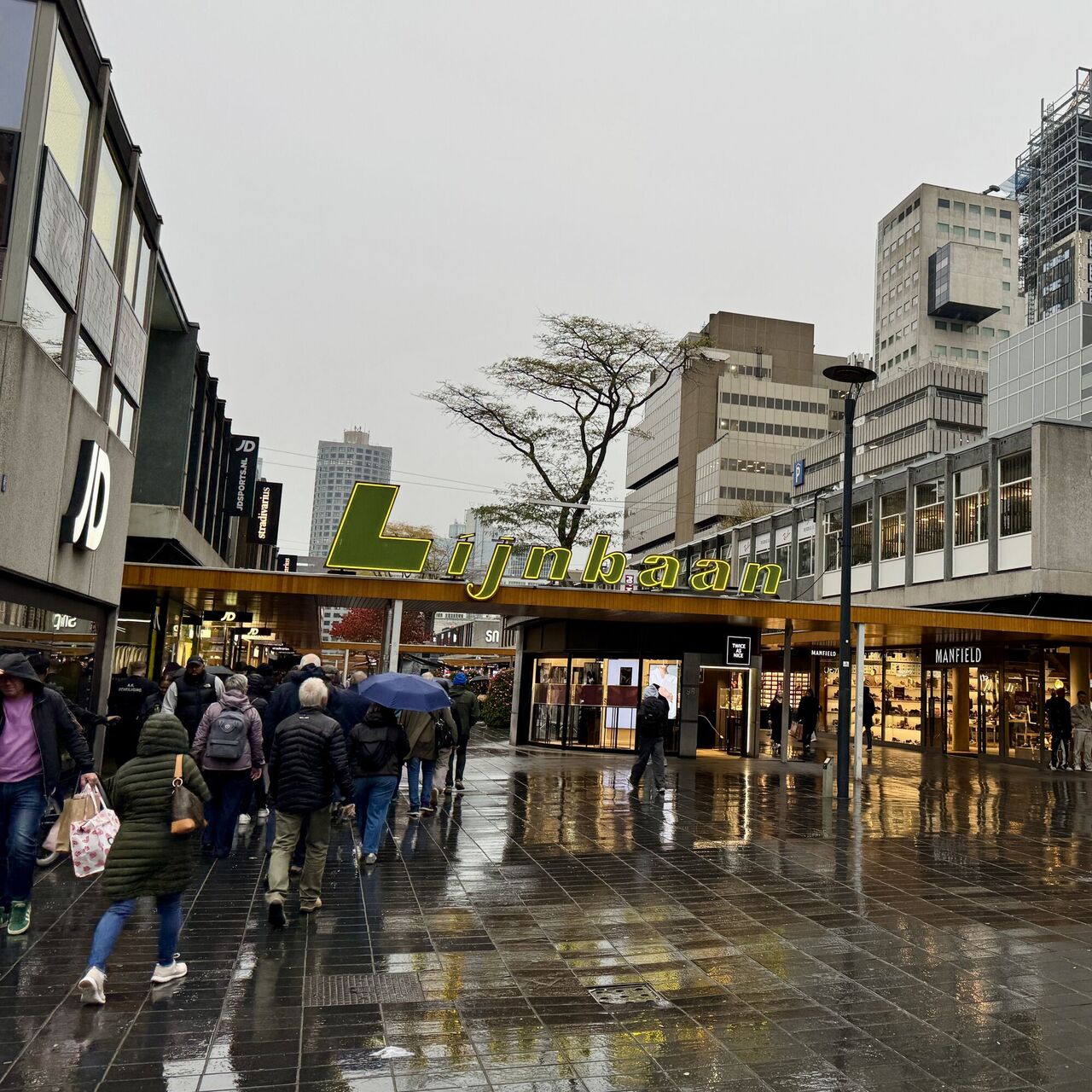 Einkaufsstraße Lijnbaan