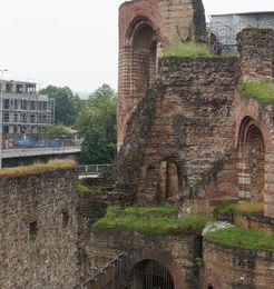 Schwenk über die Kaiserthermen