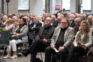 Blick ins Publikum: erste Reihe