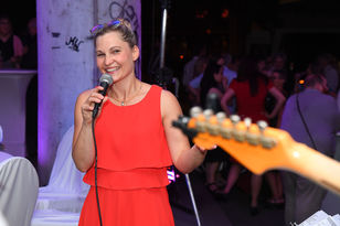 Musikalisch begleitet wurde das politische Sommerfest von der Katrin Armani Band 