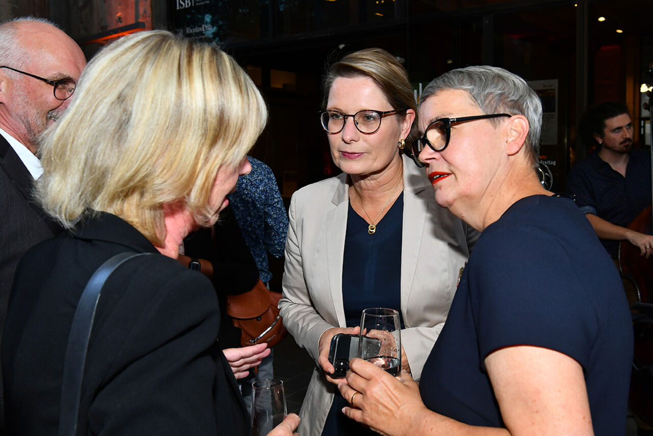 Doris Ahnen, Dr. Stefanie Hubig, Annette Müller