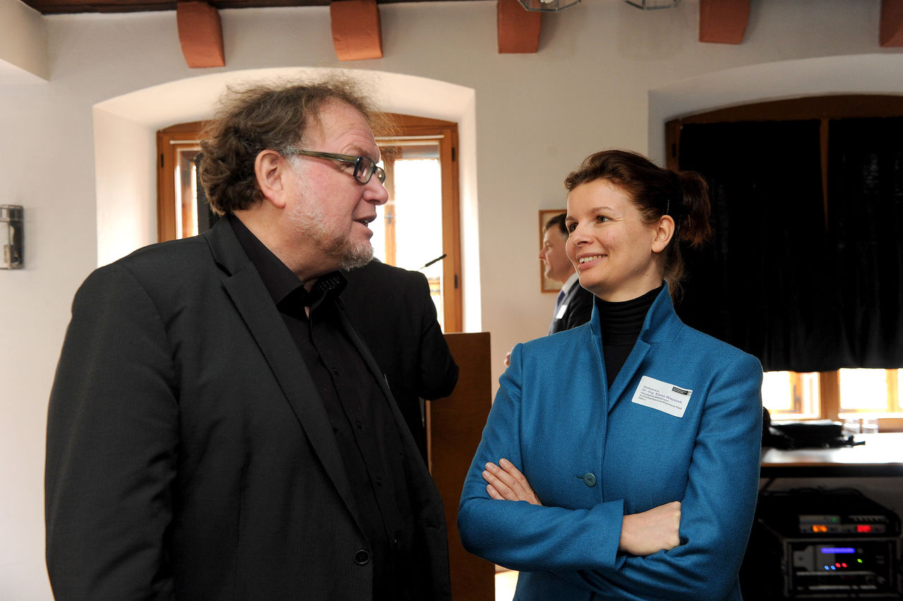 Thomas Metz, Generaldirektor Kulturelles Erbe Rheinland-Pfalz, und Dr. Elena Wiezorek, Hauptgeschäftsführerin Architektenkammer Rheinland-Pfalz.