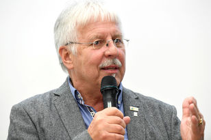 Karl-Heinz Schlifter, Ortsbürgermeister Gillenfeld