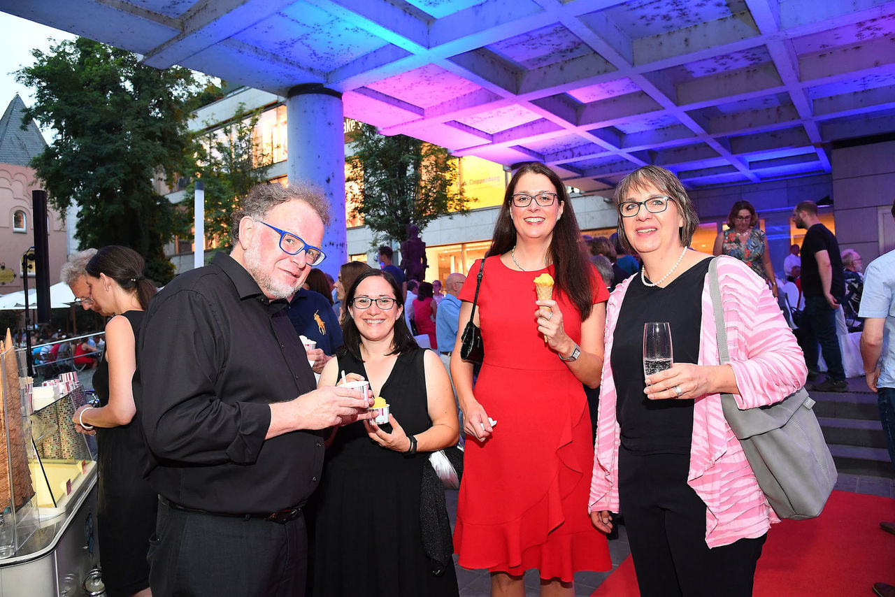 Thomas Metz, Generaldirektor Kulturelles Erbe RLP, Bianca Klein und Susanne Hannes, Finanzministerium, Architektin Jutta Stammwitz-Becker 