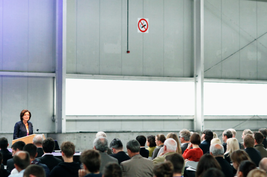 Ministerpräsidentin Malu Dreyer bei ihrer Rede auf der Veranstaltung "Flughäfen in der Provinz. Frankfurt Hahn 2050“